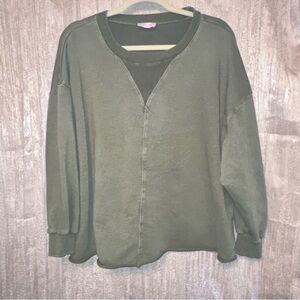Pink Lily Boxy Olive Green Sweatshirt Roll Hem {Small} Top
